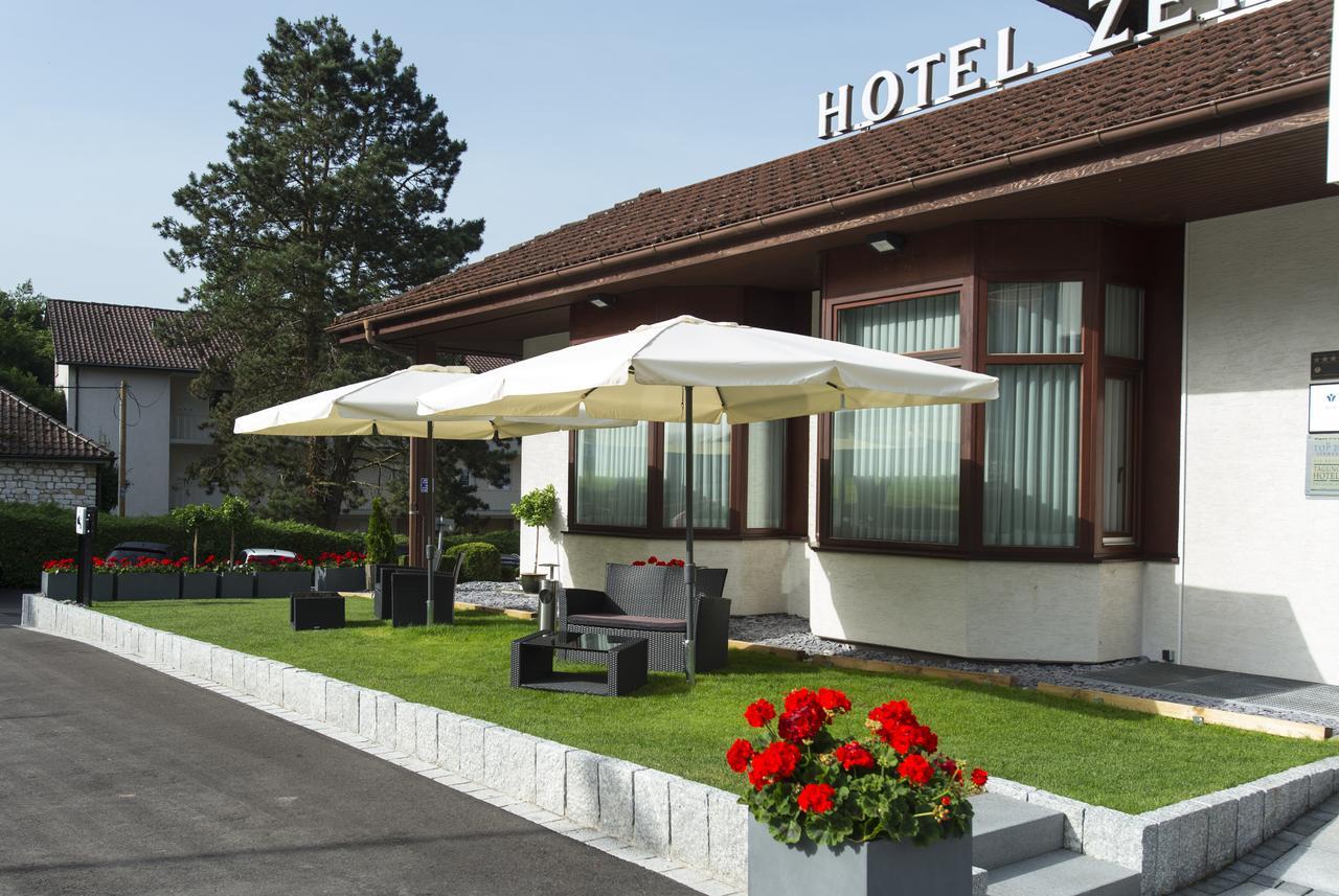 Hotel Zettler Гюнцбург Екстер'єр фото