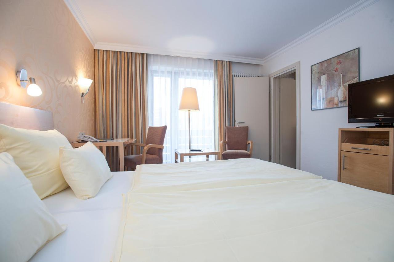 Hotel Zettler Гюнцбург Екстер'єр фото